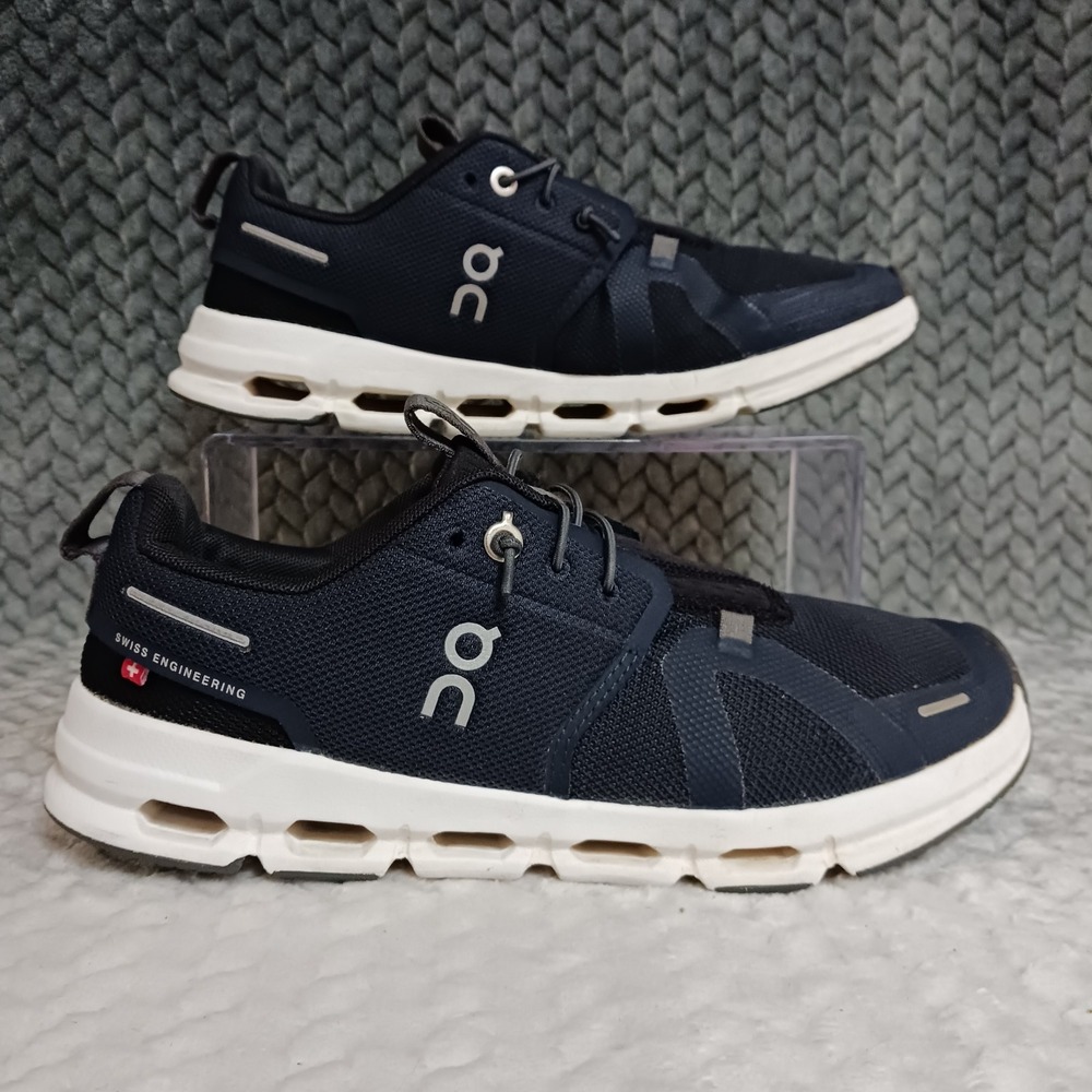 On Running Cloud Sky Midnight Black GS Walking Running Sneakers Shoes Size 5Y
